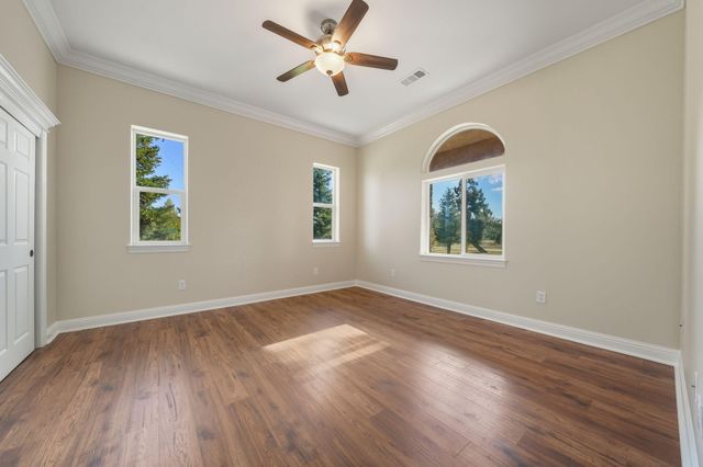 22890 Blue Jay Lane, Anderson, CA 96007