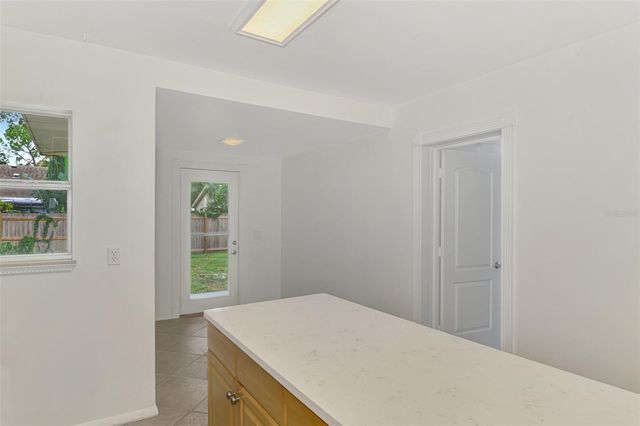 2136 BRUECKNER DRIVE, Sarasota, FL 34231