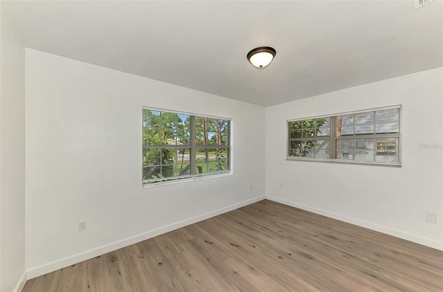 2136 BRUECKNER DRIVE, Sarasota, FL 34231