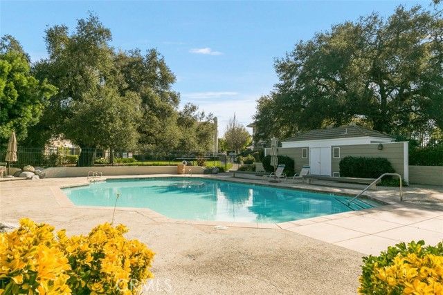 31 Oak Knolls, Laguna Hills, CA 92679