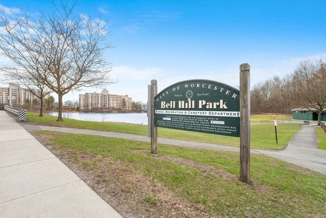 9 Olga Ave 9, Worcester, MA 01605