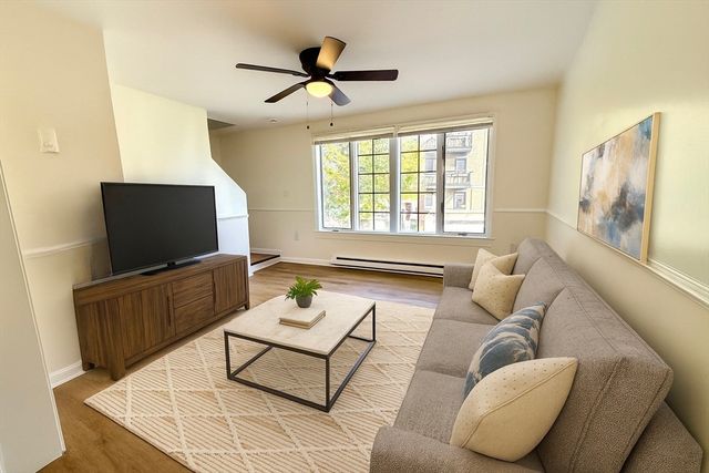 9 Olga Ave 9, Worcester, MA 01605