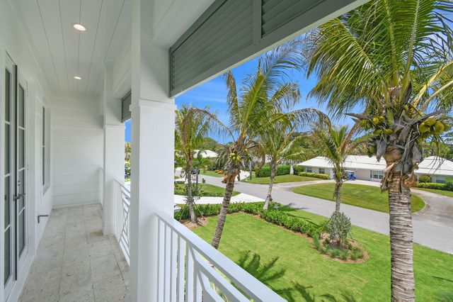 91 Golfview Drive, Tequesta, FL 33469