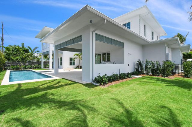 91 Golfview Drive, Tequesta, FL 33469