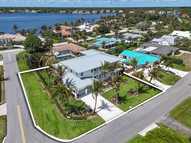 91 Golfview Drive, Tequesta, FL 33469