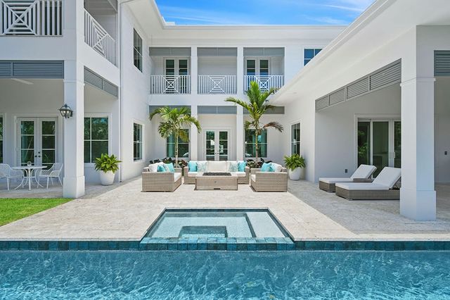 91 Golfview Drive, Tequesta, FL 33469