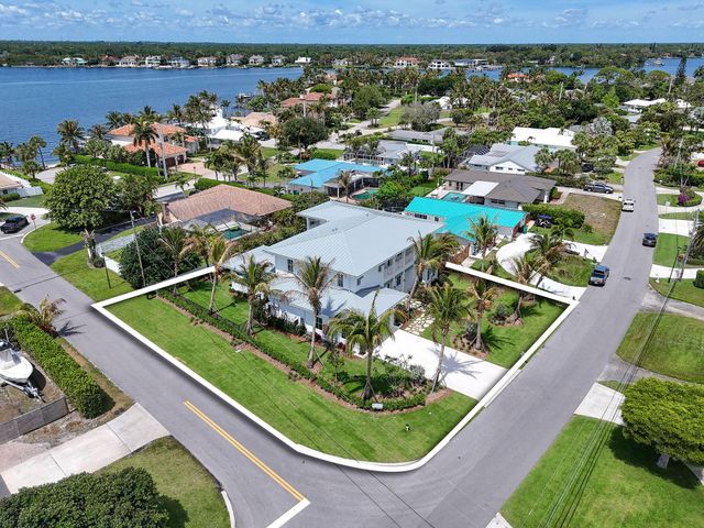 91 Golfview Drive, Tequesta, FL 33469