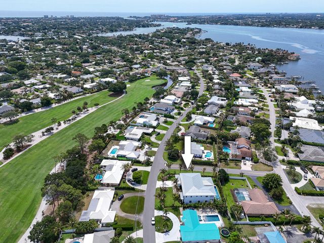 91 Golfview Drive, Tequesta, FL 33469