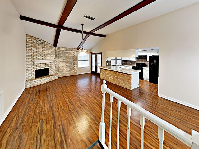 16259 Hollow Wood Drive, Houston, TX 77090