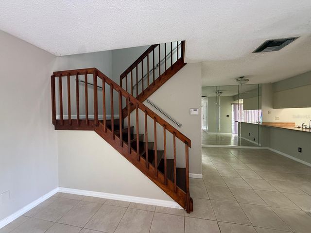 5296 CYPRESS COURT 433, Orlando, FL 32811