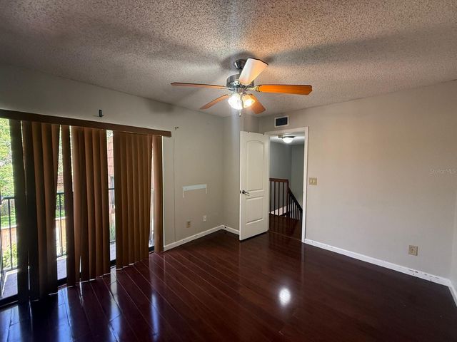 5296 CYPRESS COURT 433, Orlando, FL 32811