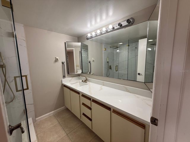 5296 CYPRESS COURT 433, Orlando, FL 32811