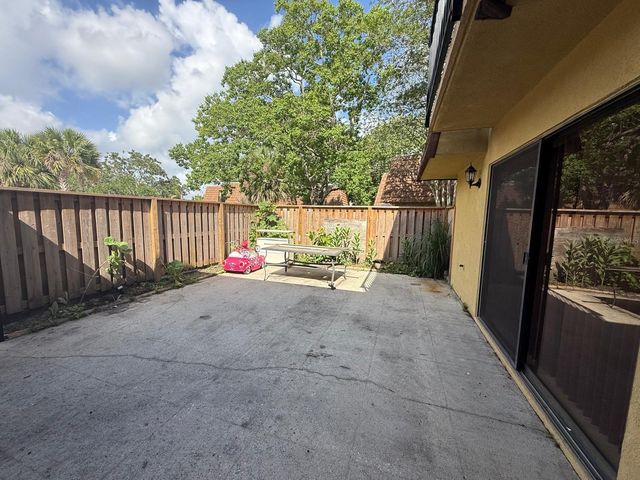 5296 CYPRESS COURT 433, Orlando, FL 32811