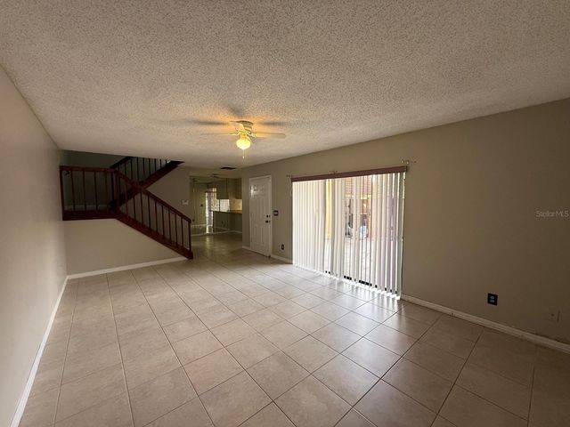 5296 CYPRESS COURT 433, Orlando, FL 32811