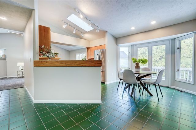 26 Markay Court, Brighton, NY 14618