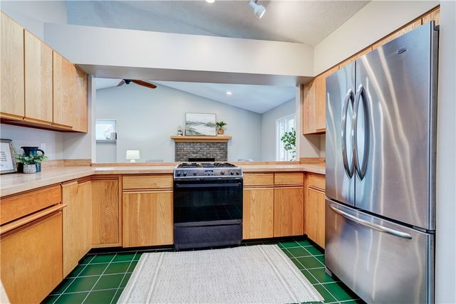 26 Markay Court, Brighton, NY 14618