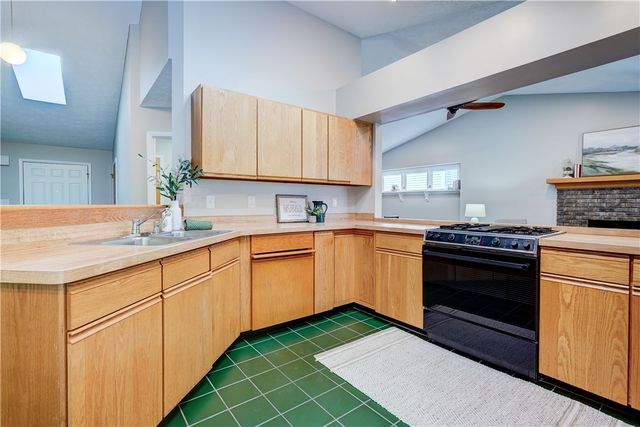 26 Markay Court, Brighton, NY 14618