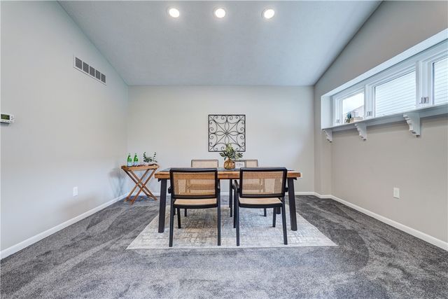 26 Markay Court, Brighton, NY 14618