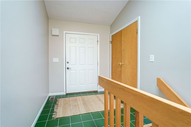 26 Markay Court, Brighton, NY 14618