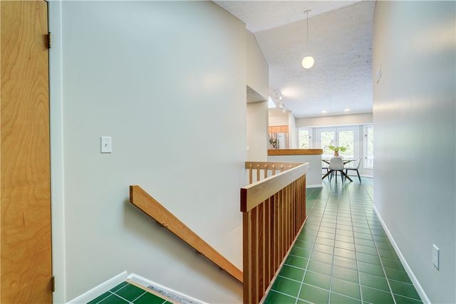 26 Markay Court, Brighton, NY 14618