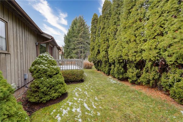 26 Markay Court, Brighton, NY 14618