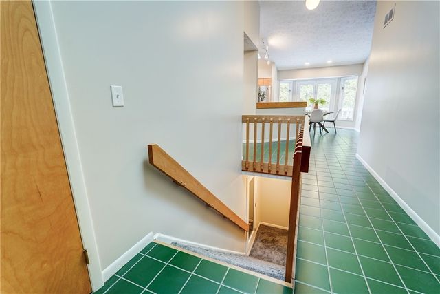 26 Markay Court, Brighton, NY 14618