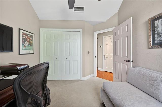 1425 E Decatur Avenue, Fresno, CA 93720