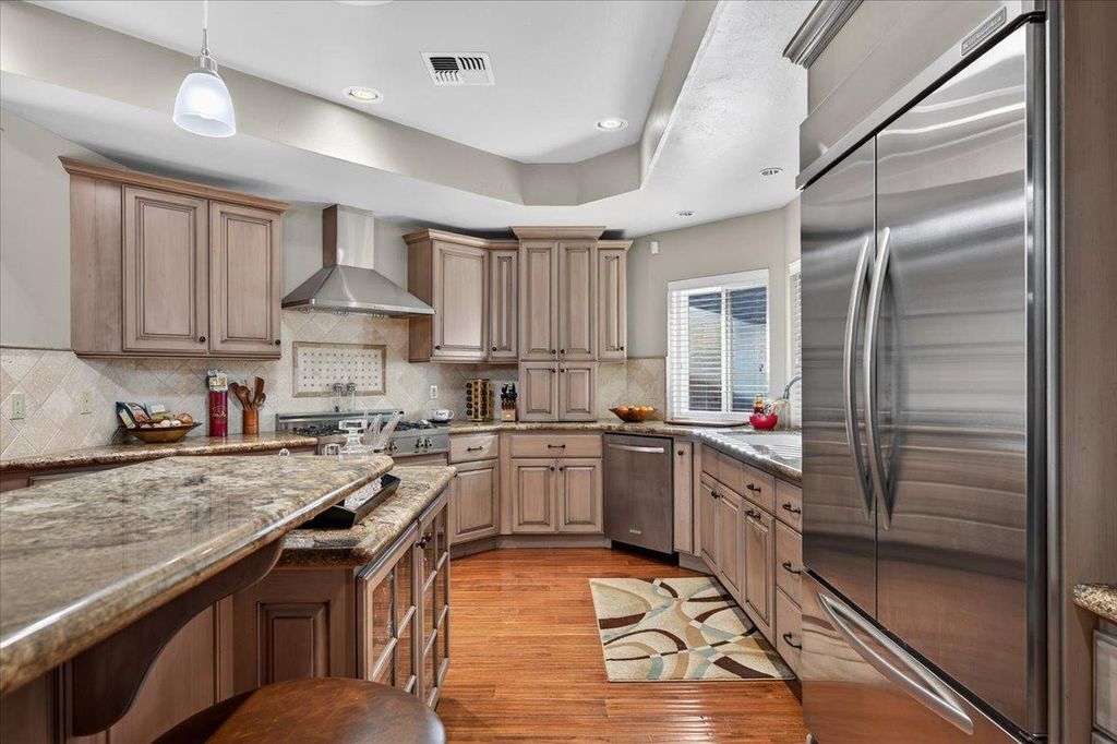 Image 17 of property listing at 1425 E Decatur Avenue, Fresno, CA 93720