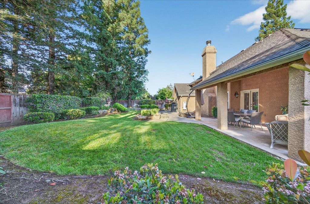 Image 49 of property listing at 1425 E Decatur Avenue, Fresno, CA 93720