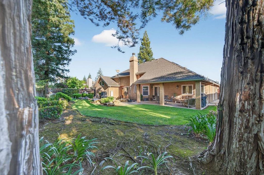 Image 50 of property listing at 1425 E Decatur Avenue, Fresno, CA 93720