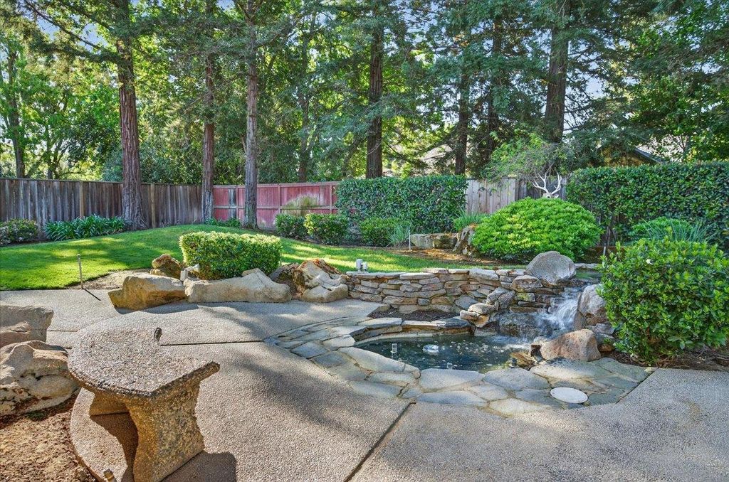 Image 55 of property listing at 1425 E Decatur Avenue, Fresno, CA 93720