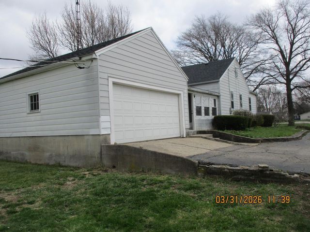 6770 N Troy Sidney Road 6770 N Troy Sidney Road, Piqua, OH 45356