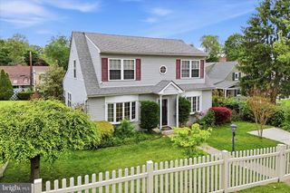 9342 CAMPUS LN, Philadelphia, PA 19114