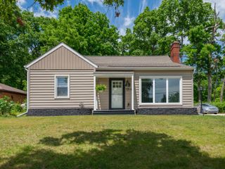 1516 Romence Road, Portage City, MI 49024