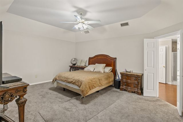 620 Honeysuckle Lane, Cedar Hill, TX 75104