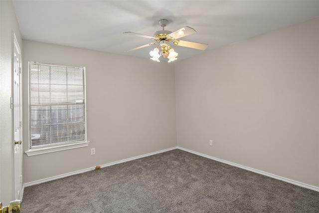 620 Honeysuckle Lane, Cedar Hill, TX 75104