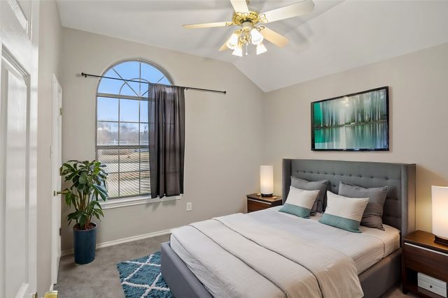 620 Honeysuckle Lane, Cedar Hill, TX 75104