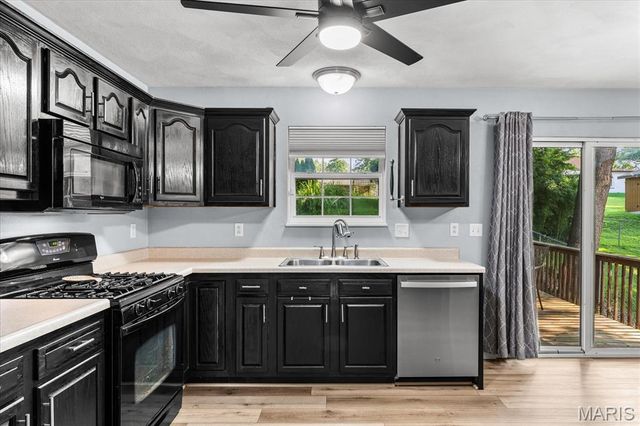 9003 Olinda Drive, Fairview Heights, IL 62208