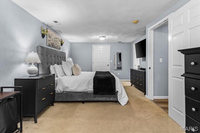 9003 Olinda Drive, Fairview Heights, IL 62208