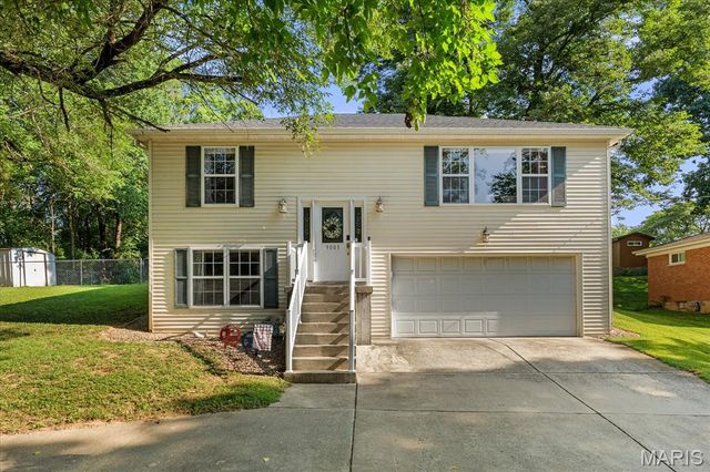 9003 Olinda Drive, Fairview Heights, IL 62208
