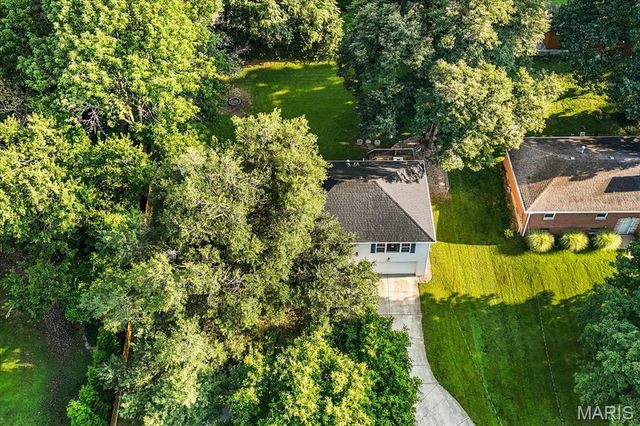 9003 Olinda Drive, Fairview Heights, IL 62208