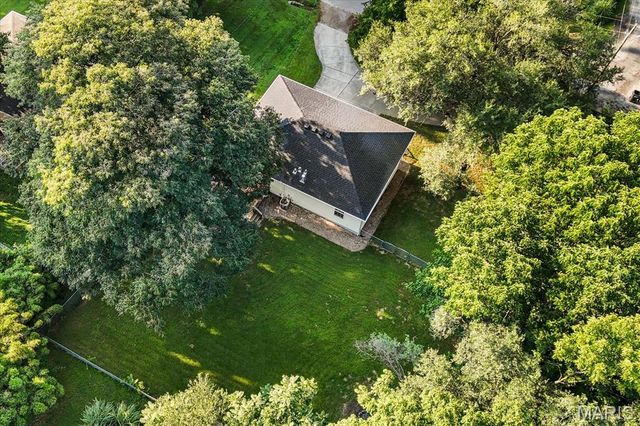 9003 Olinda Drive, Fairview Heights, IL 62208