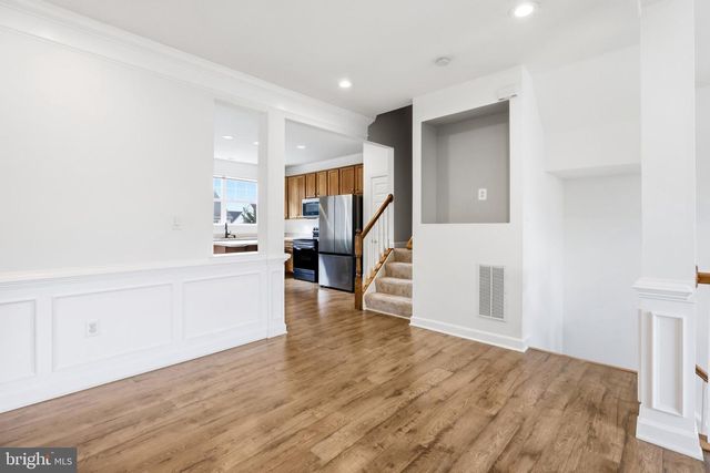 8154 RAINWATER CIR, Manassas, VA 20111