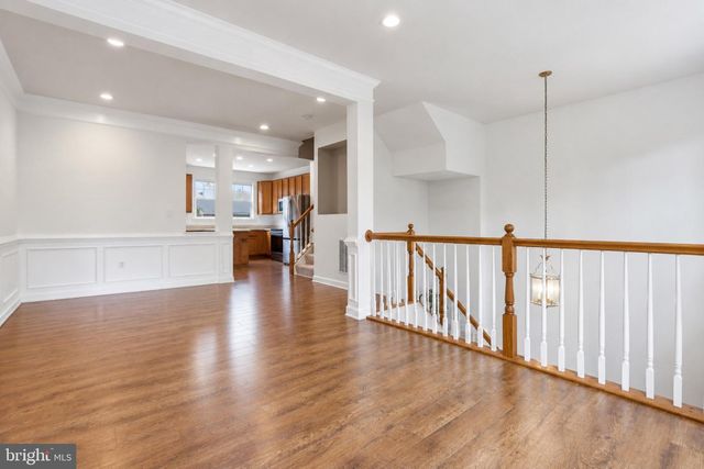 8154 RAINWATER CIR, Manassas, VA 20111