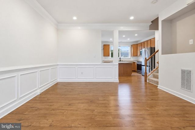 8154 RAINWATER CIR, Manassas, VA 20111