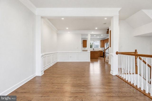 8154 RAINWATER CIR, Manassas, VA 20111