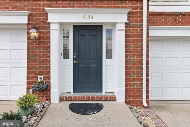 8154 RAINWATER CIR, Manassas, VA 20111