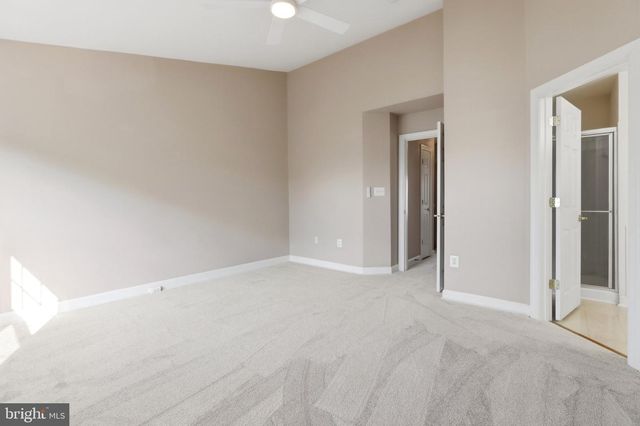8154 RAINWATER CIR, Manassas, VA 20111