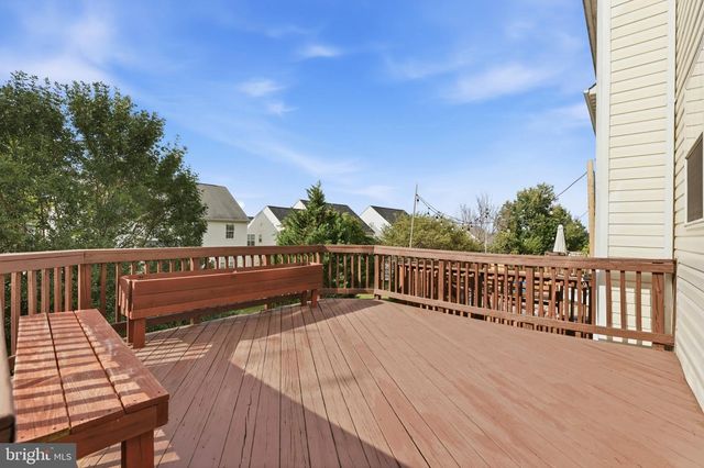 8154 RAINWATER CIR, Manassas, VA 20111