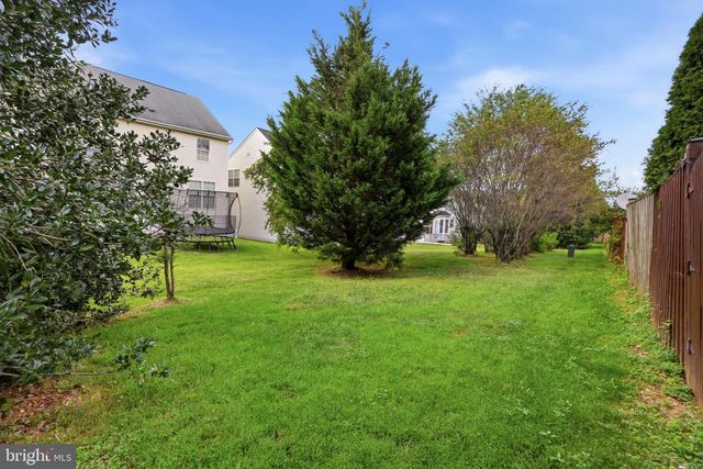 8154 RAINWATER CIR, Manassas, VA 20111